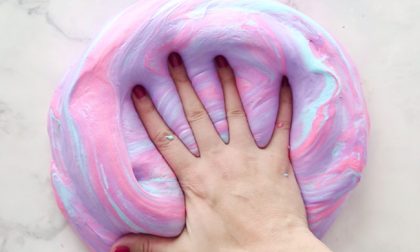 Slime dal Belgio l’allarme dell'associazione consumatori: è tossico