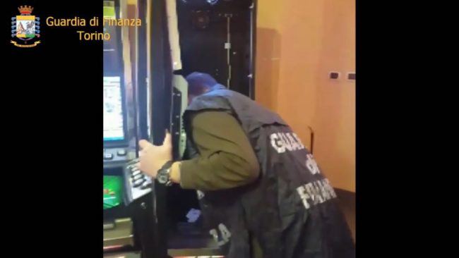 Videoslot illegali: multa record a Torino VIDEO