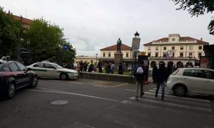 Controlli in stazione: vigili urbani aggrediti