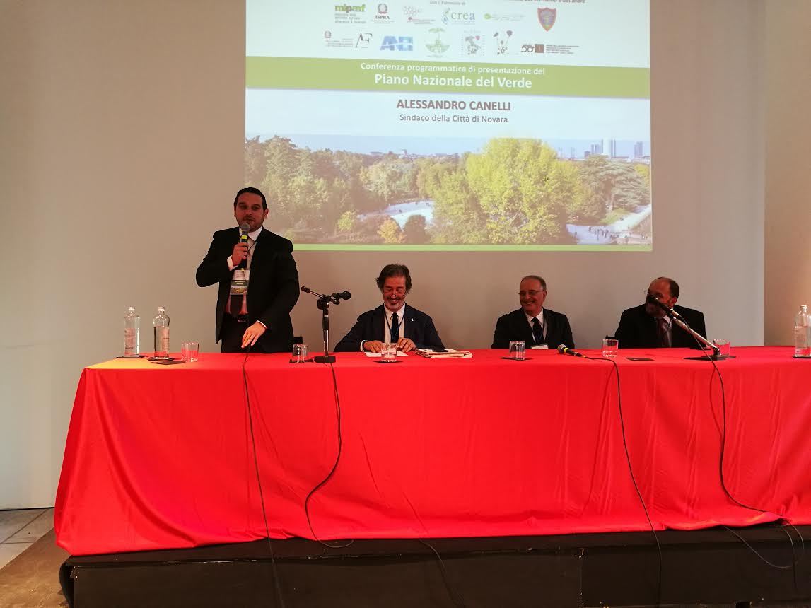 Verde pubblico, Novara in prima fila
