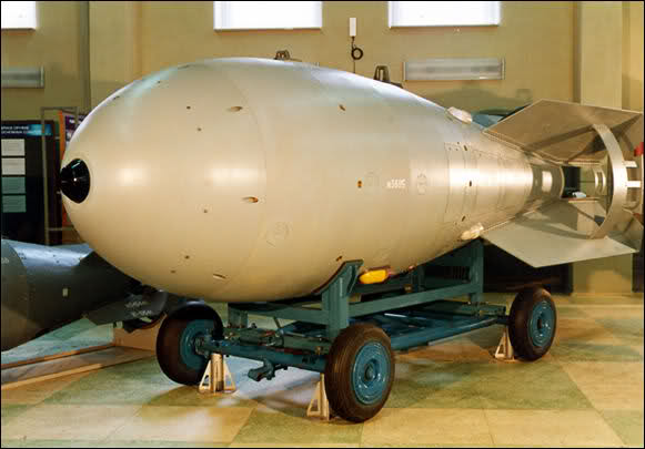 Cinque Stelle: “A Cameri aerei per il trasporto di bombe nucleari”