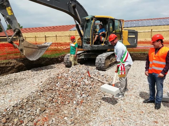 Casa di riposo di Borgo Ticino: posata la prima pietra