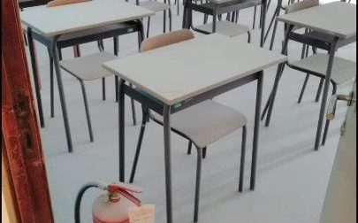Vandali in azione alla scuola Belfanti: è caccia ai responsabili