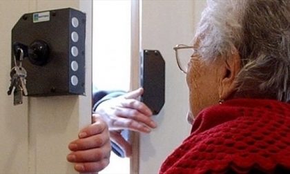 Finto tecnico messo in fuga da un’anziana
