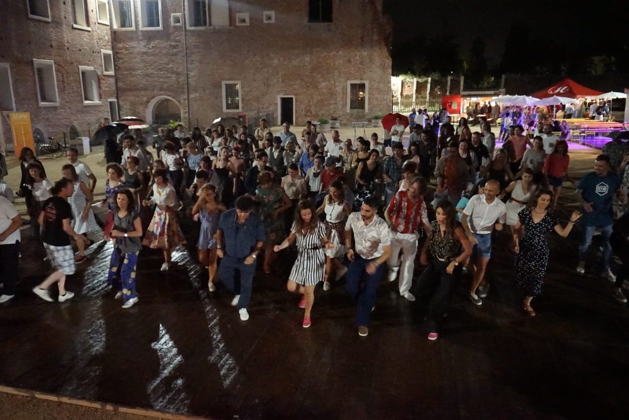 My Sweet Moon Deena, swing e boogie vincono sul maltempo FOTOGALLERY
