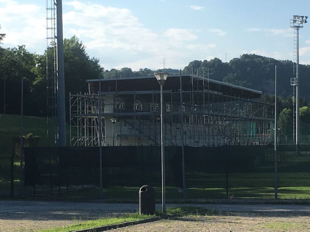 Stadio lavori in corso ad Arona