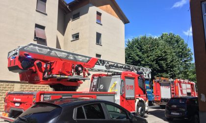 Incendio in casa e viene salvata la proprietaria
