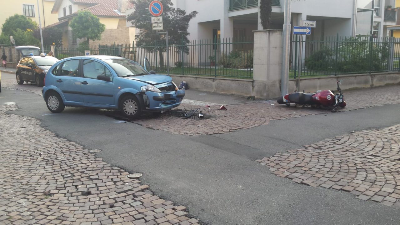 Forte schianto a Trecate