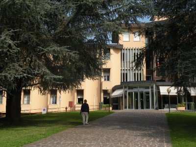 Alla Maugeri di Veruno da oggi al via i tamponi in drive in