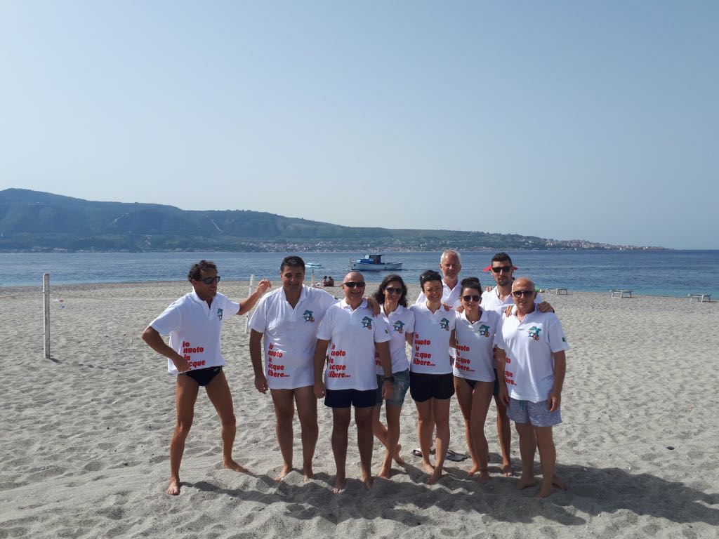 Stretto di Messina, la traversata a nuoto