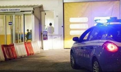 Esibisce genitali davanti a una bimba al pronto soccorso