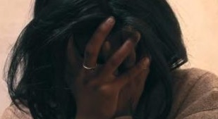 Violenta la moglie: 47enne novarese arrestato