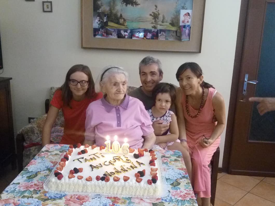 Nonna Teresa è la più longeva di Galliate