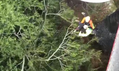 Ferito nel torrente, recuperato dal Soccorso Alpino VIDEO