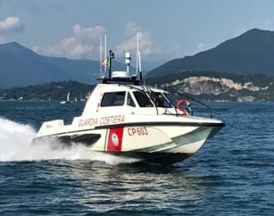 Guardia costiera di Lesa salva sette turisti stranieri
