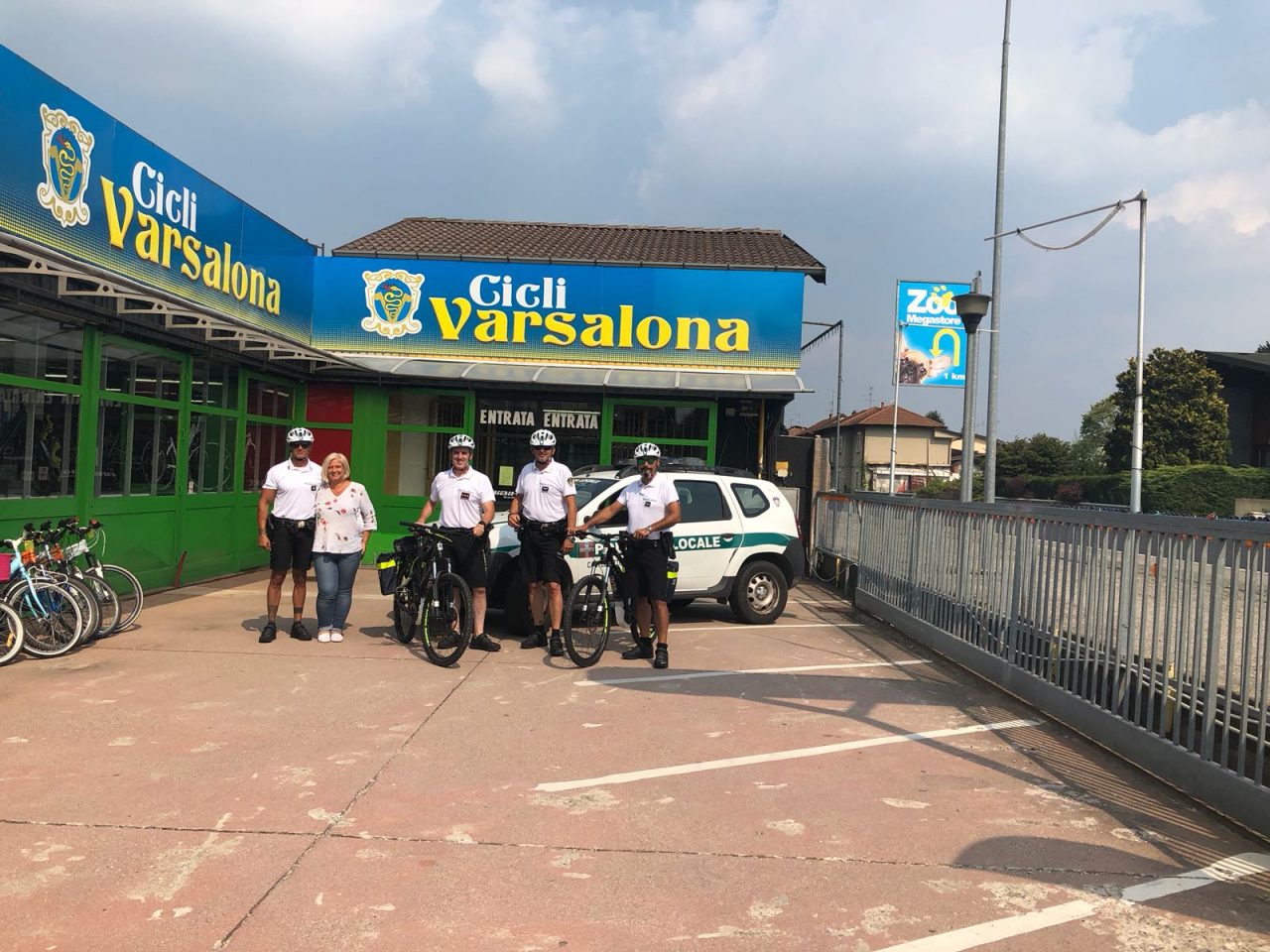 Servizio bici per la polizia locale di Castelletto Ticino