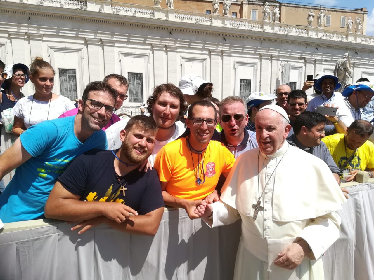Tanti giovani dal Borgomanerese e dal Cusio all’incontro con il Papa FOTOGALLERY