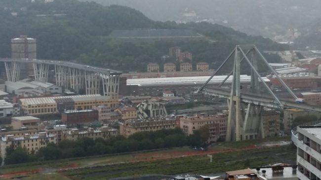 Crollo Ponte Genova: oggi i funerali di Stato