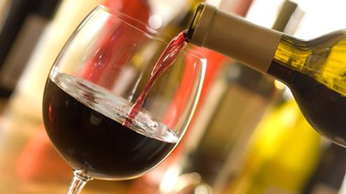 Coldiretti Novara-Vco – Dazi: blocco vino costa 6 mln al giorno a cantine italiane