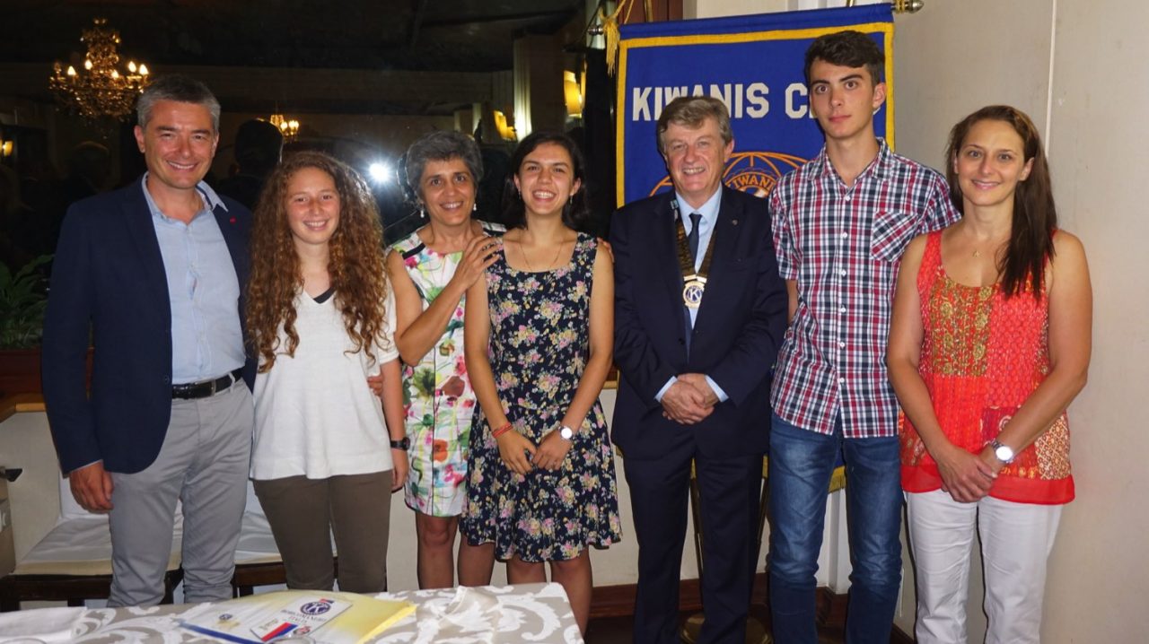 Il Kiwanis consegna le borse di studio a Borgomanero