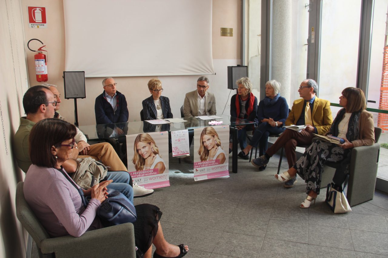 Tumore al seno, al via la campagna Nastro Rosa Lilt for Women