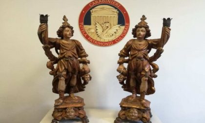 Statue lignee rubate nel vercellese in vendita in fiera a Viterbo