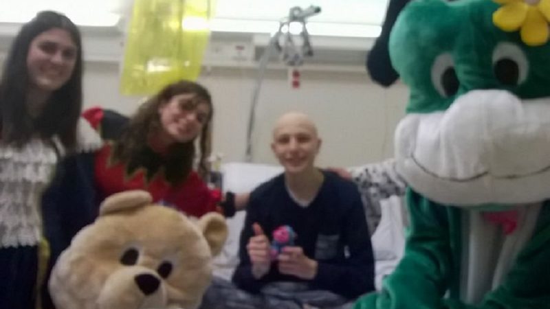 Morto a 18 anni: tutta la classe si era vaccinata per fargli fare la maturità