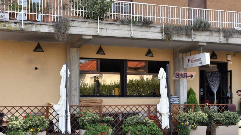 Fuoco in un bar a Sizzano: intervento dei vigili