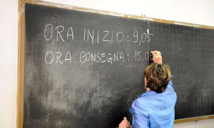 Insegnante aggredita a colpi di sedie dai suoi studenti