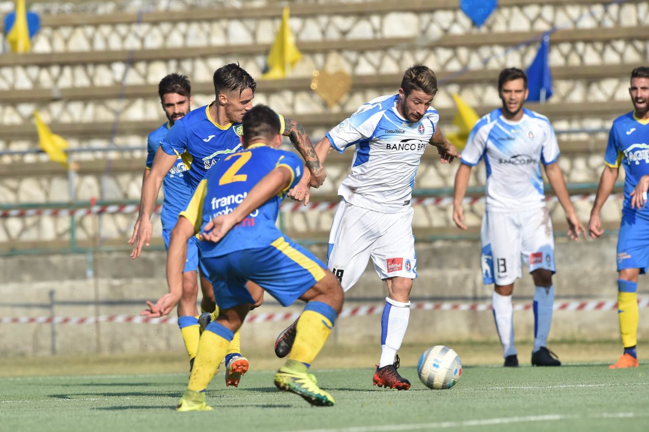 Per il Novara calcio una brutta delusione a Carrara