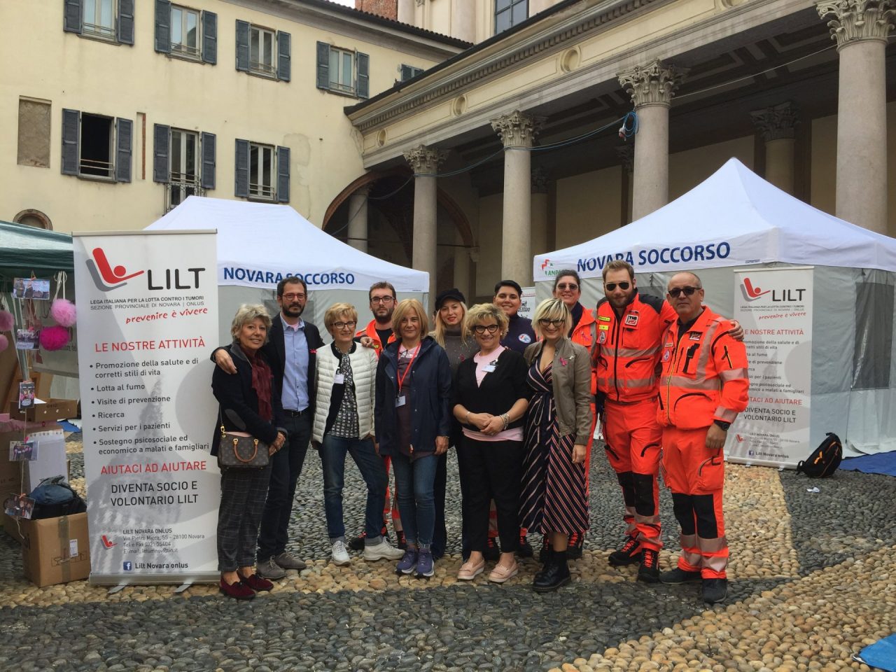 Nastro Rosa, oltre 200 visite senologiche in piazza FOTOGALLERY
