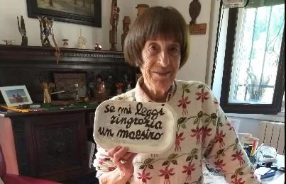 Lesa festeggia la maestra che ha educato generazioni di solcesi
