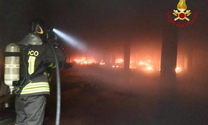 Incendio in un fabbricato abbandonato