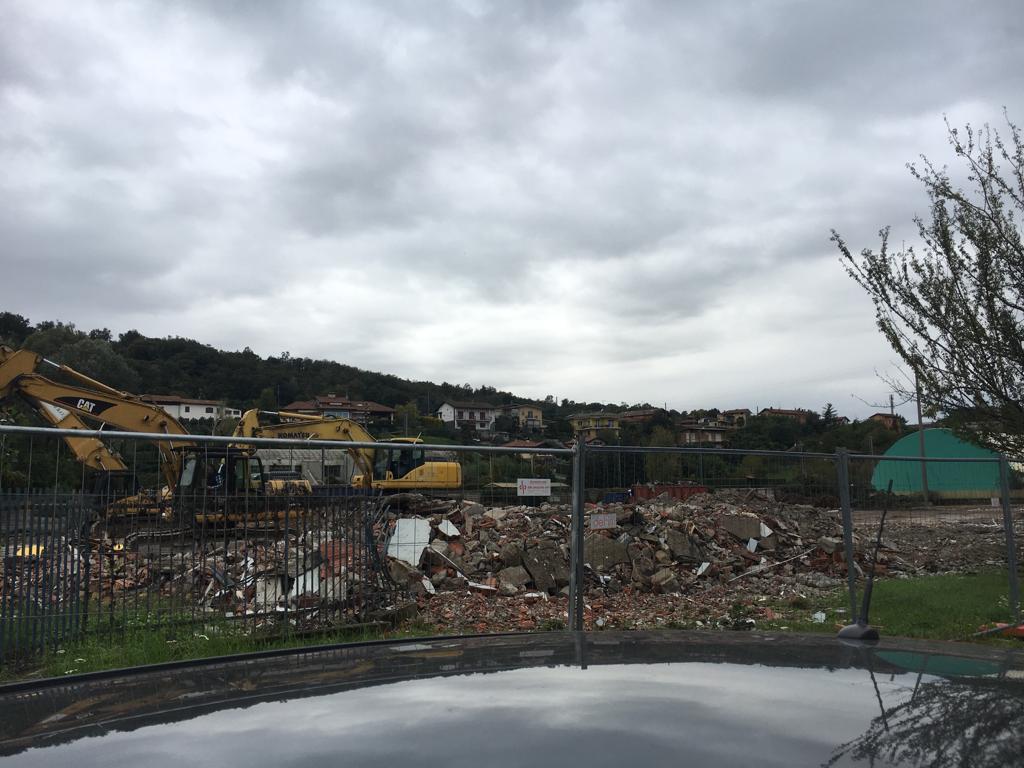 Dormelletto abbattuta la vecchia Akzo: ecco cosa arriva al suo posto