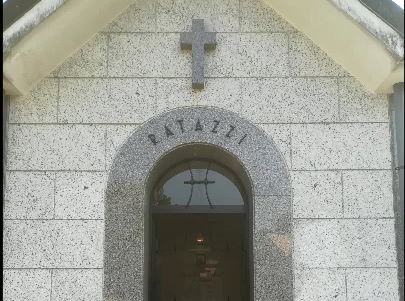 Rubano al cimitero di Gattico: saccheggiate le tombe di famiglia