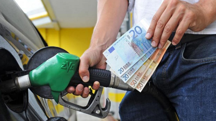 Piemonte abolita l’imposta regionale sulla benzina
