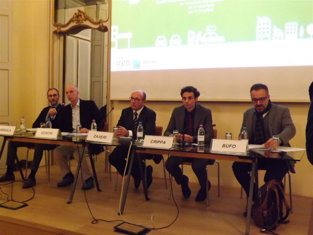 Il sottosegretario Crippa all’Ain: «Incentivare la mobilità elettrica»