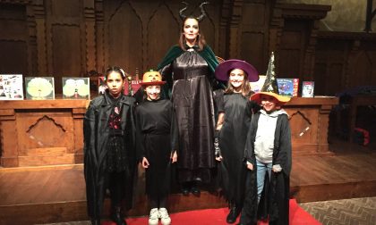 Halloween al Broletto, tanti bambini mascherati alla festa FOTOGALLERY