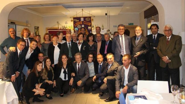Lions Club dona 7.000 euro al Ristoro Primavera di Meina
