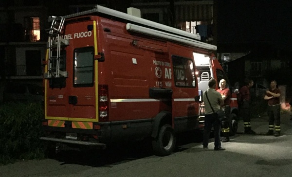 Ragazzi si perdono nei boschi di Maggiora: ritrovati nella notte dopo ore di ricerche