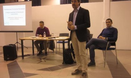 Una lavagna multimediale per ogni classe: l'appello a donare alla Dario Sibilia