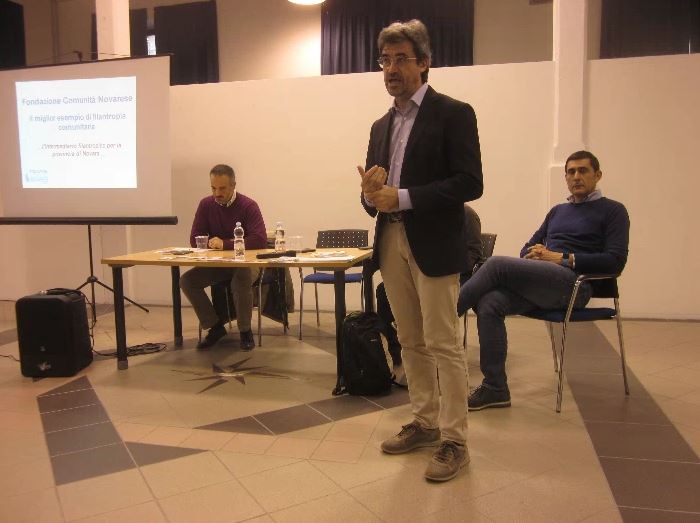 Una lavagna multimediale per ogni classe: l’appello a donare alla Dario Sibilia