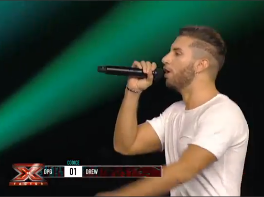 Aronese a XFactor: Drew Arrigoni davanti a Elio, Pupo e Maionchi