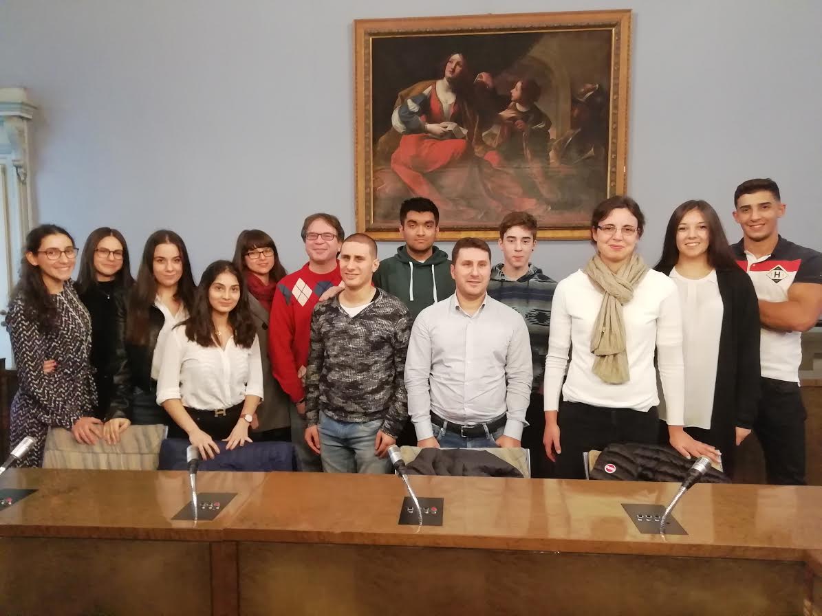 LetsApp, gli studenti dell’Omar e dell’Antonelli ai primi posti del concorso nazionale indetto da Samsung