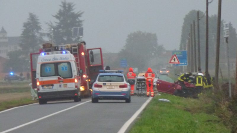 Tragedia sulla provinciale: morto assicuratore di Romagnano