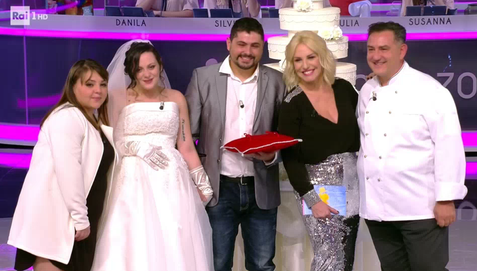 Portobello, giovane coppia novarese realizza il sogno di un matrimonio da favola