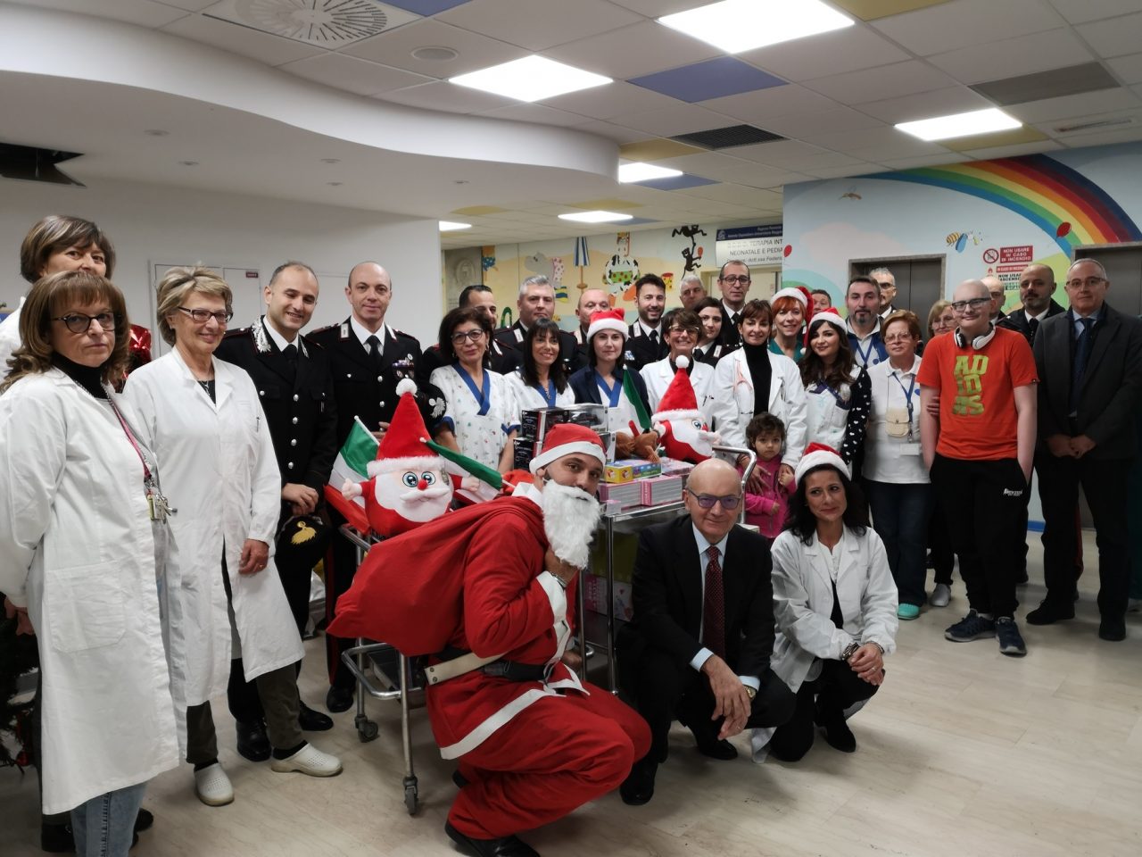 Carabinieri in pediatria al Maggiore di Novara