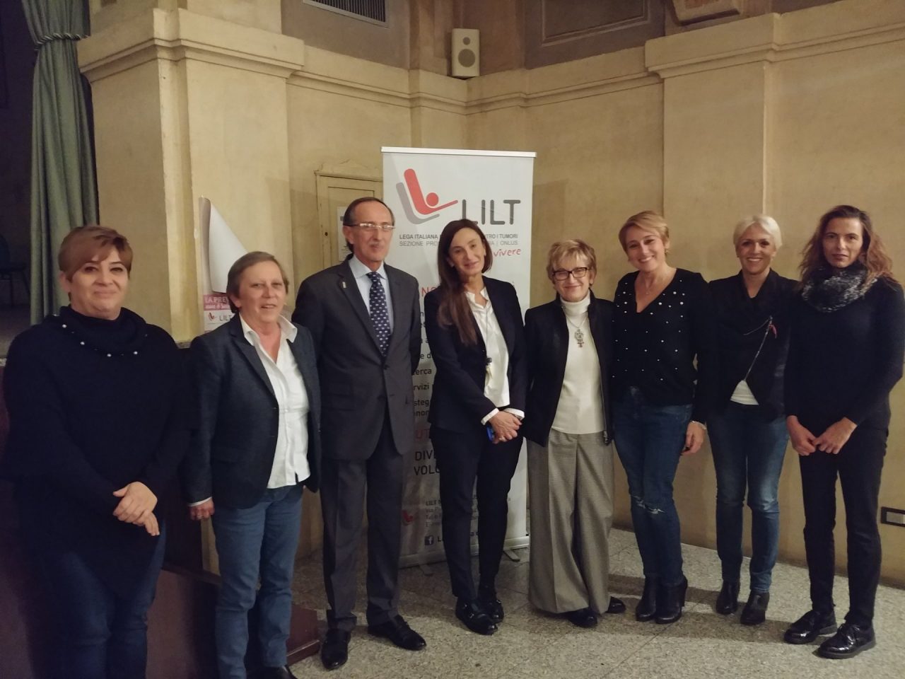 Chiuso il lungo Ottobre Rosa Lilt a Trecate