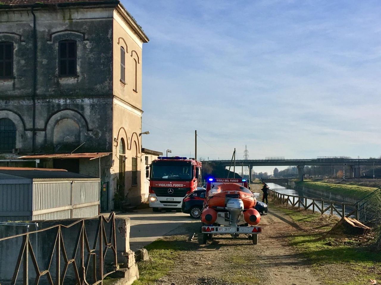 Novara trovato cadavere nel canale