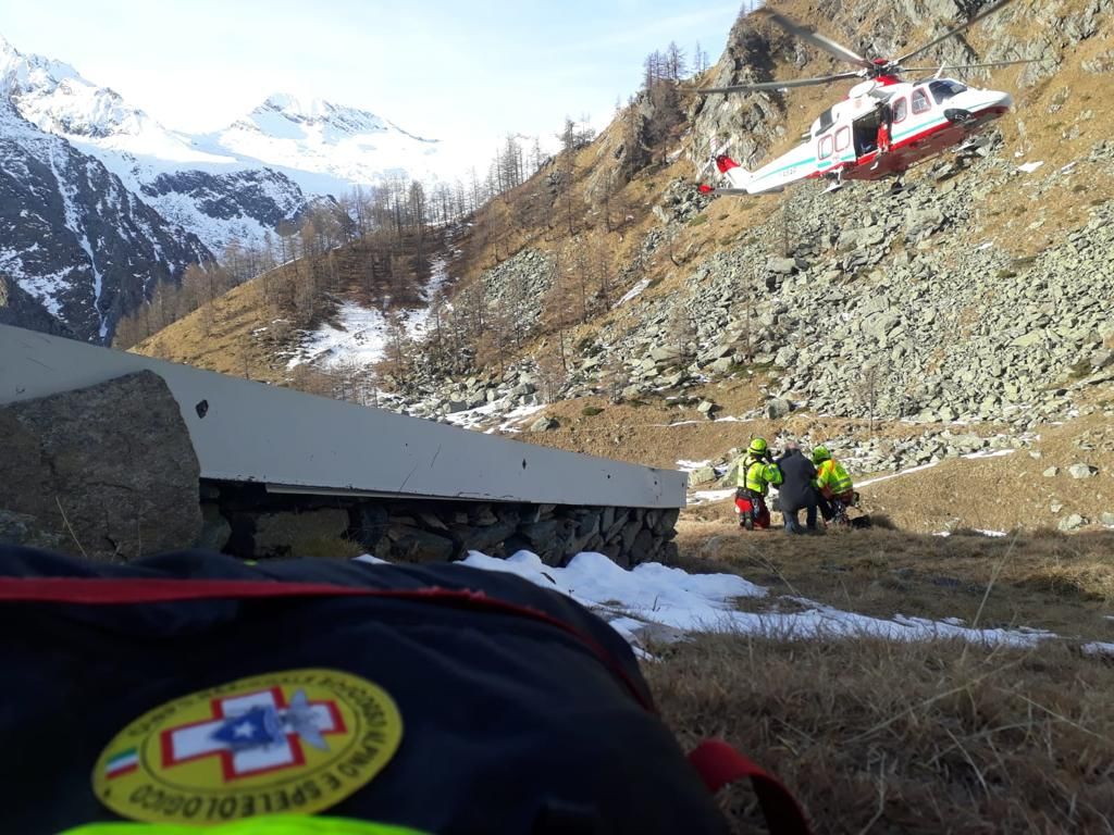 Escursionista francese soccorso in alta Val Soana